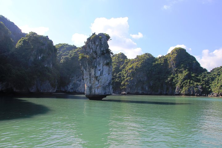 Full day boat trip with Cat Ba Captain Jack to Lan Ha Bay and Ha Long Bay - Photo 1 of 25