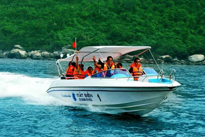  Full-Day Fishing and Snorkeling Activity in Cham Island  - Photo 1 of 9