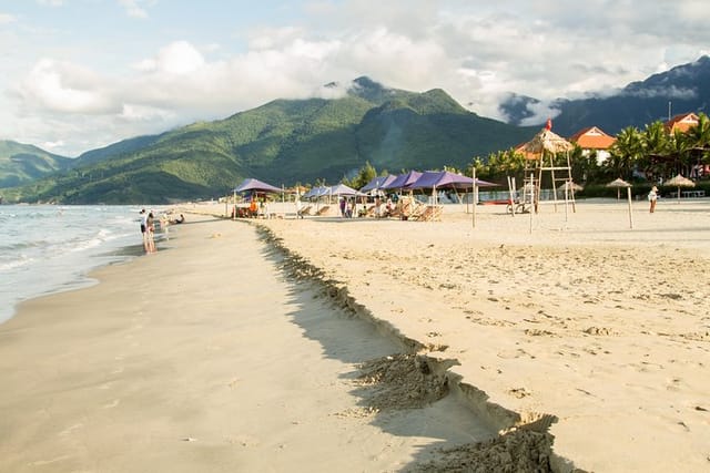 Full-day HAI VAN PASS & LANG CO BEACH DAY TRIP from HOI AN - Photo 1 of 18