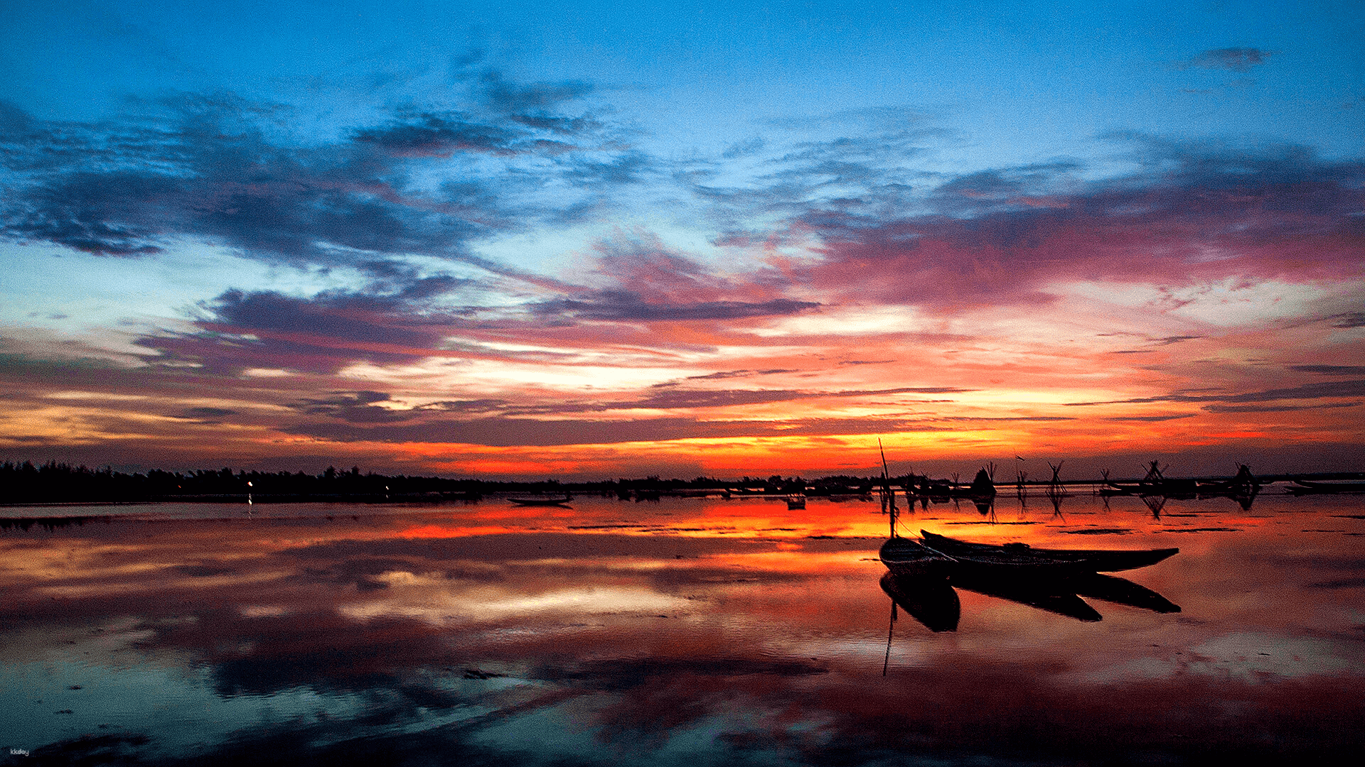 Half Day Tour | Tam Giang Lagoon - Duong No Village - Ru Cha - Chuon Lagoon - Photo 1 of 6