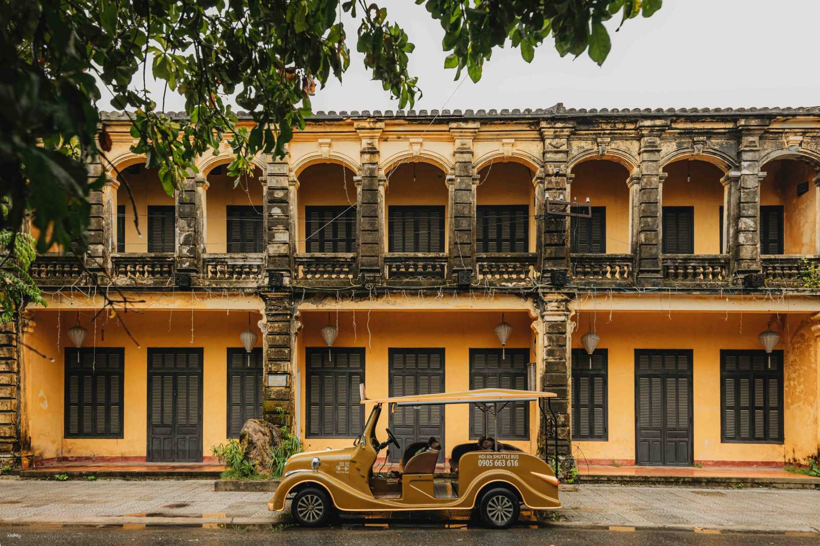 Half Day Tour to Hoi An | Discover Hoi An Old Town by Electric Car - Photo 1 of 3