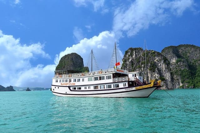 Halong bay deluxe cruise 2Days/1night: Kayaking, swimming, cave, mountain, meals - Photo 1 of 19