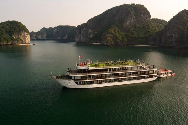 Halong Doris 5star Cruise 2days/1night  - Photo 1 of 11