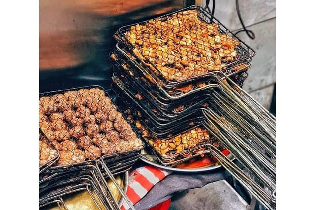 Hanoi The Best Street Food Experience |SOLO |VEGETARIAN OPTION - Photo 1 of 6