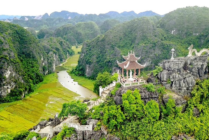 Hoa Lu Trang An and Mua Cave by Limousine from Hanoi - Photo 1 of 8