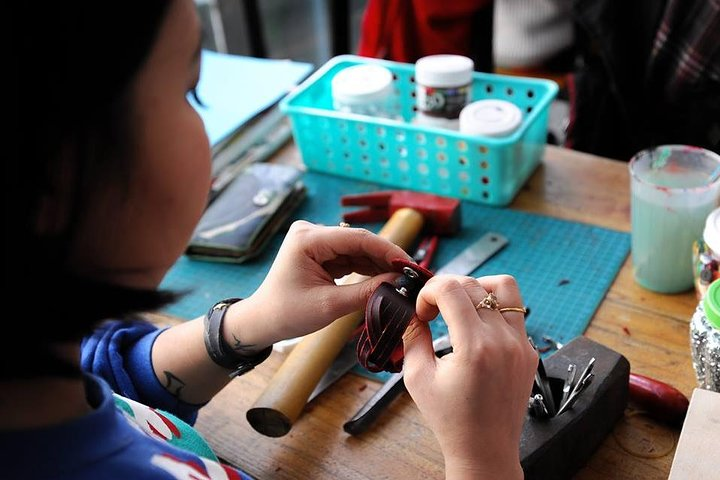 Jewelry Making Workshop - Photo 1 of 13