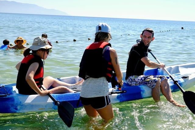 Kayak Splash and Dash Fun Session - Photo 1 of 7