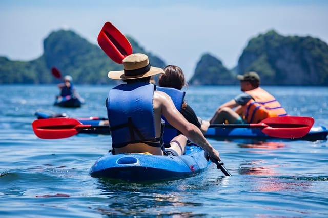 Kayaking at Lan Ha Bay - Photo 1 of 8