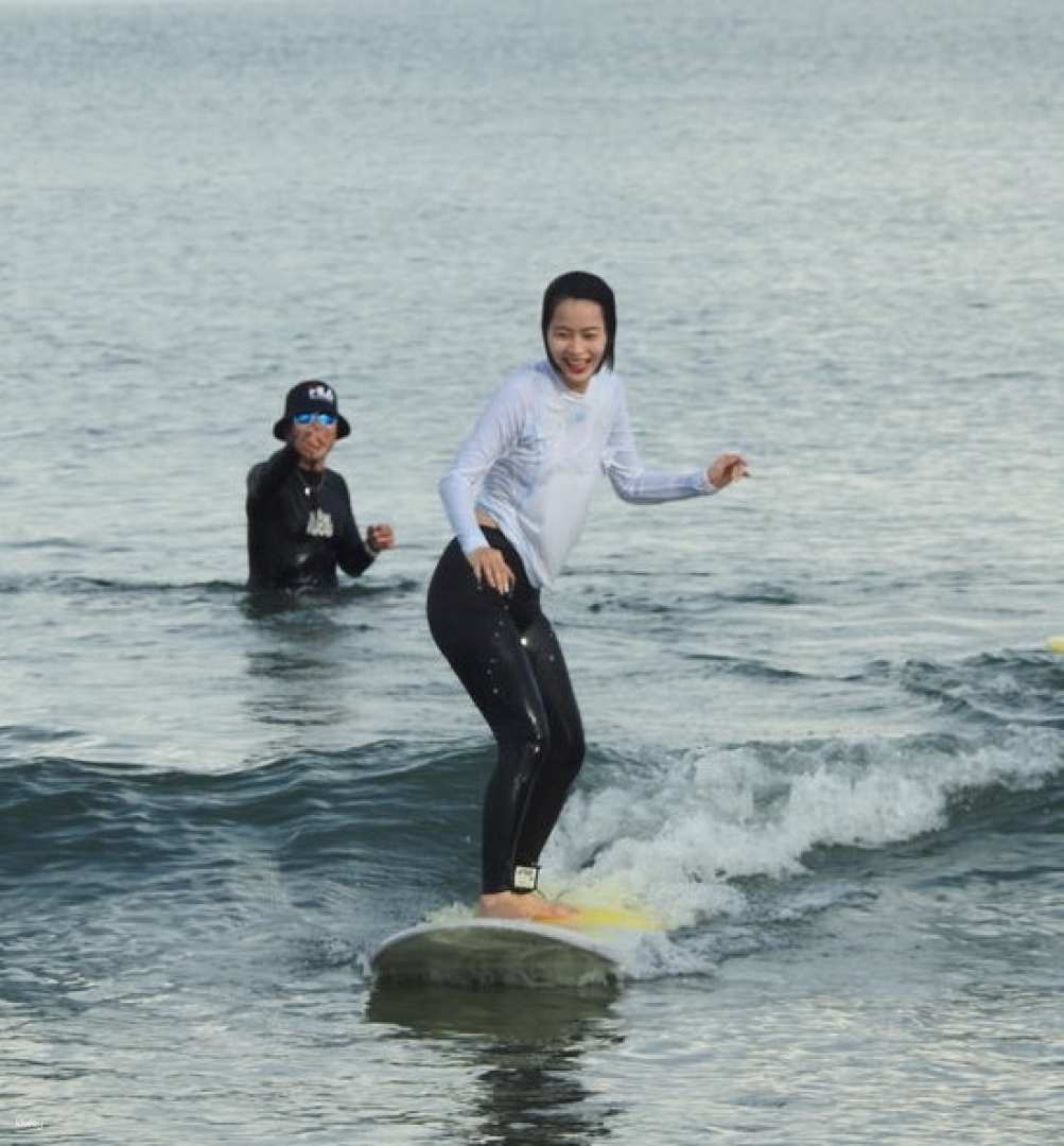 [Korean Instructor] Da Nang My Khe Beach Surfing School (board suit rental/photography/drone shooting) - Photo 1 of 7