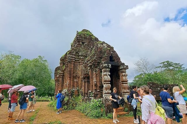 PRIVATE TRANSFER FROM Hoi An To My Son Sanctuary - Photo 1 of 12