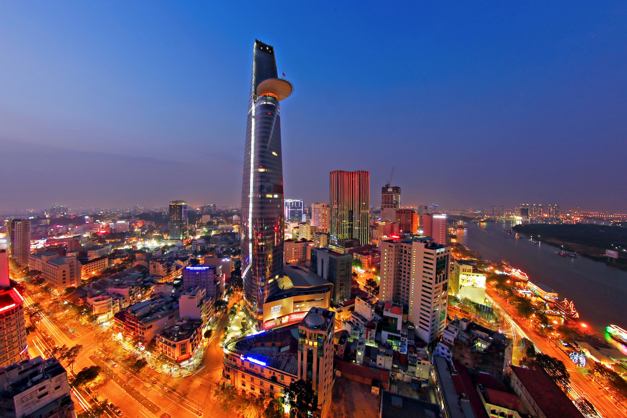 Saigon Skydeck at Bitexco Financial Tower Tickets - Photo 1 of 11