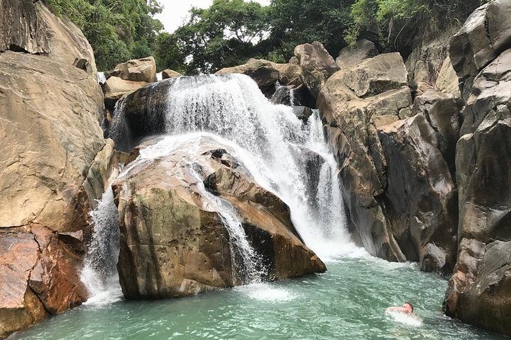 Ba Ho waterfall 